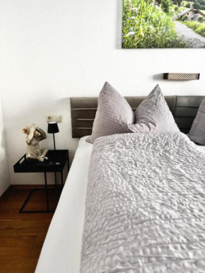 Lechtaler Alpenblick Landeck - Privatzimmer & Ferienwohnung